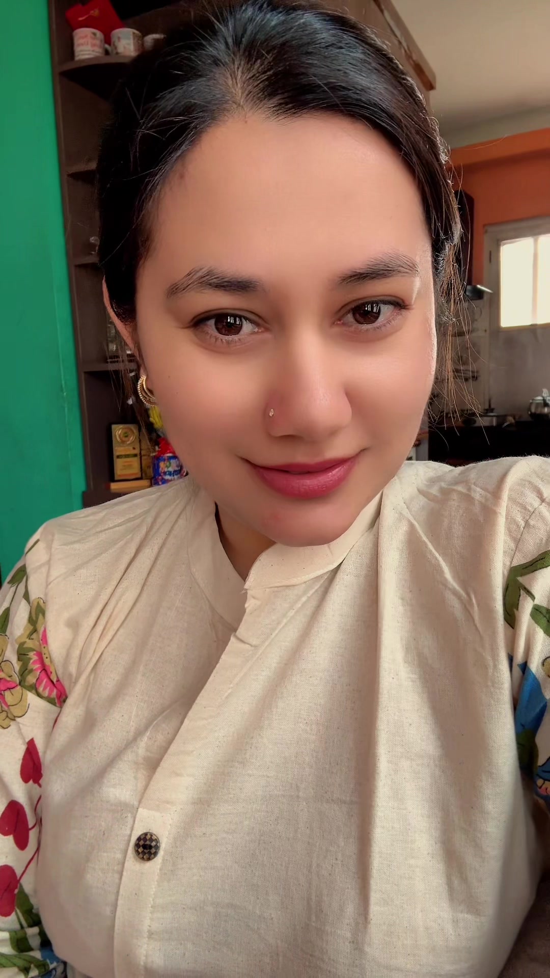 @सुजना