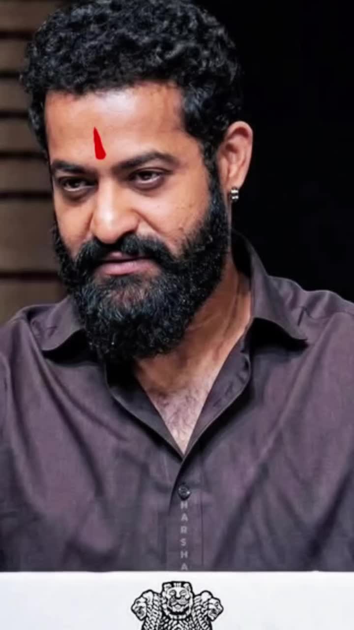 @☠️.///ఊసరవెల్లి.///☠️