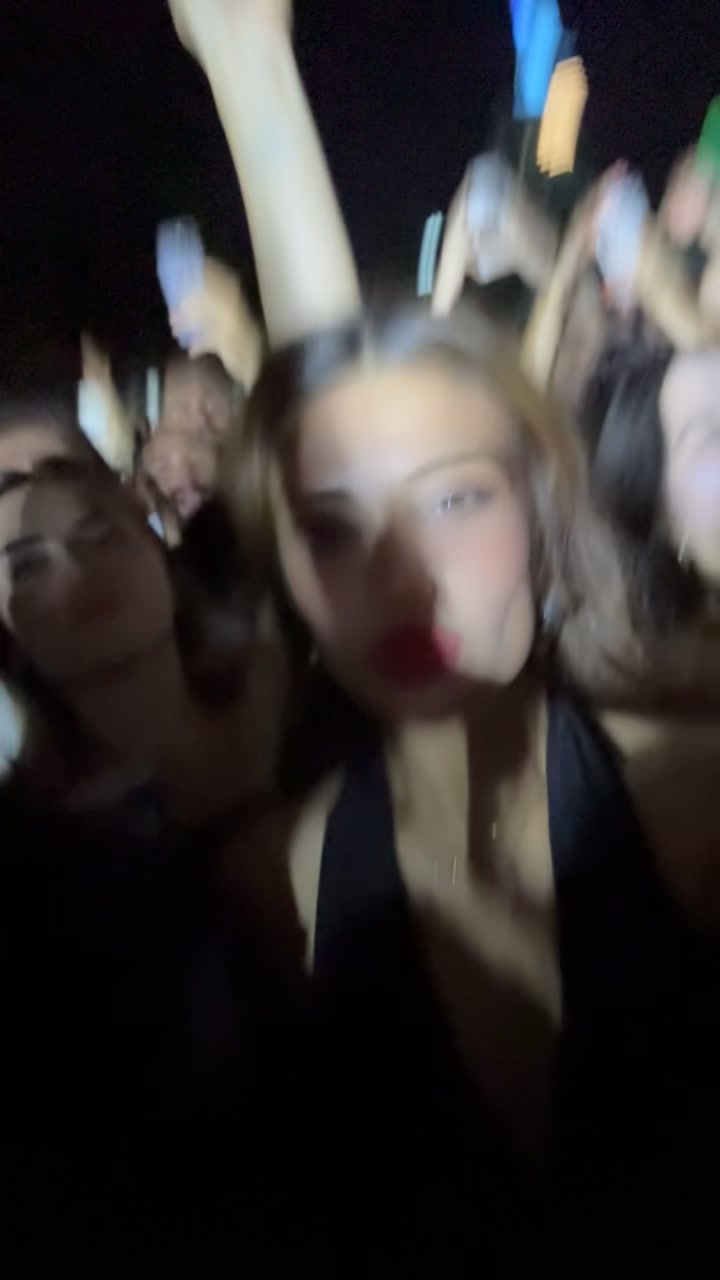 @juliabal