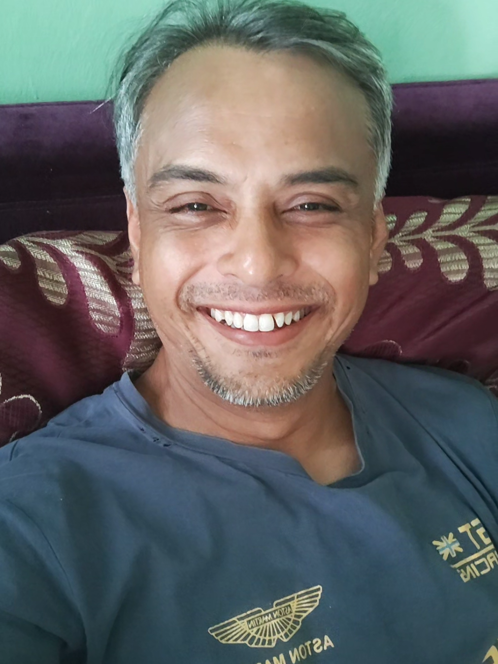 @NazriSmile