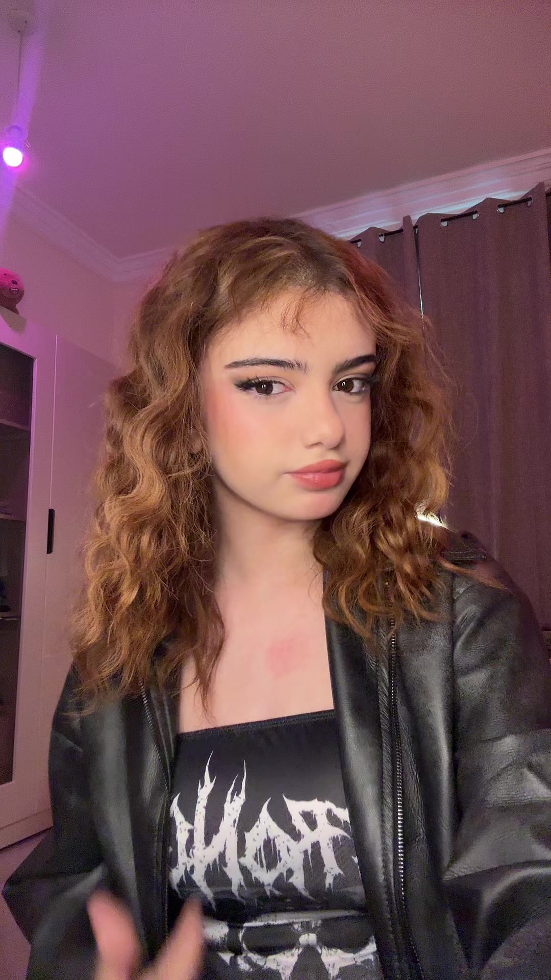 @naya_984