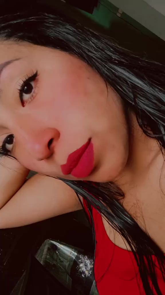 @𝐊𝐑𝐈𝐒𝐓𝐇𝐄𝐋𝐋✨