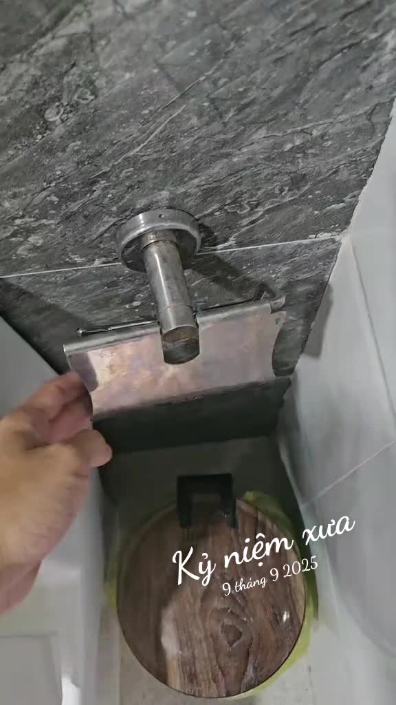 @THẰNG THỢ ĐỤNG
