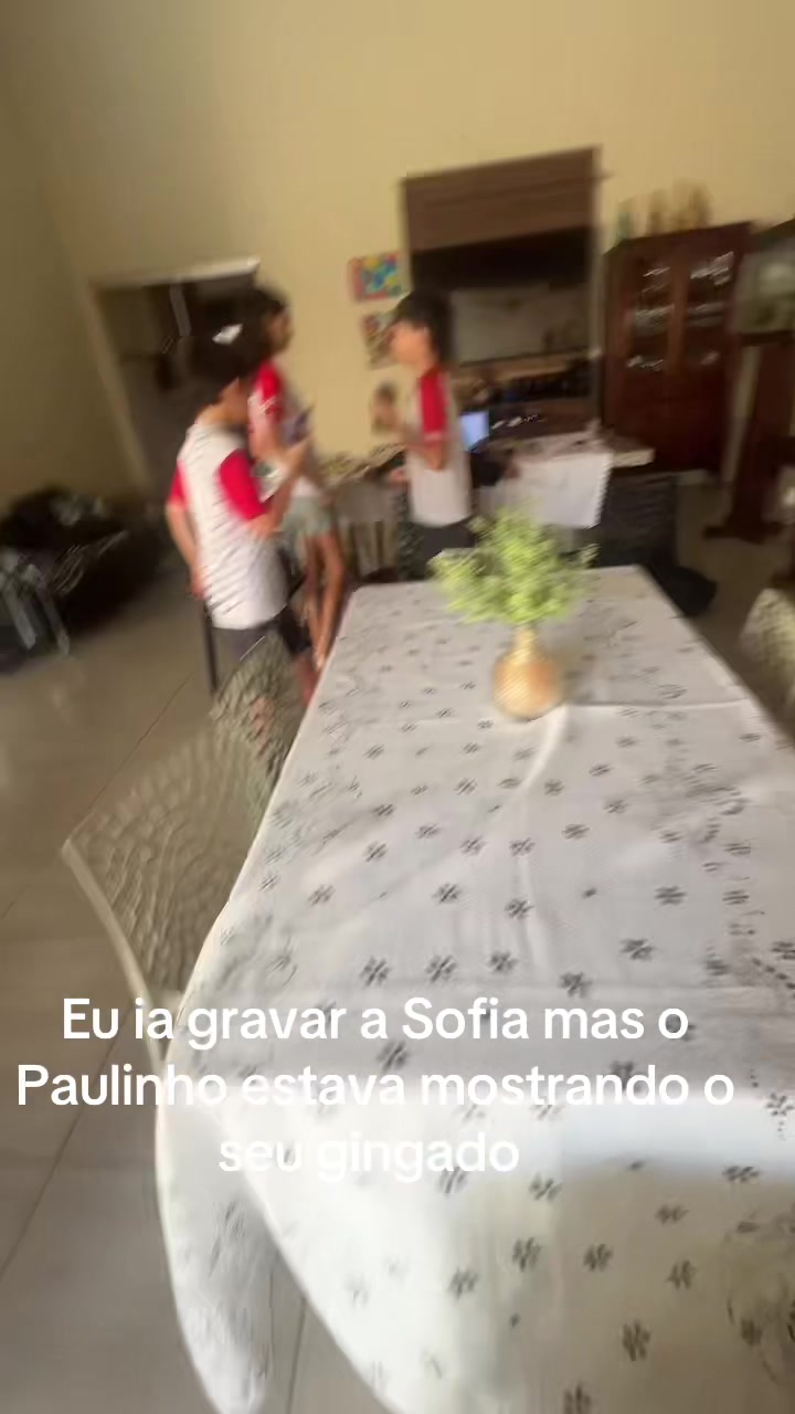 @oq a sofia esta fazendo