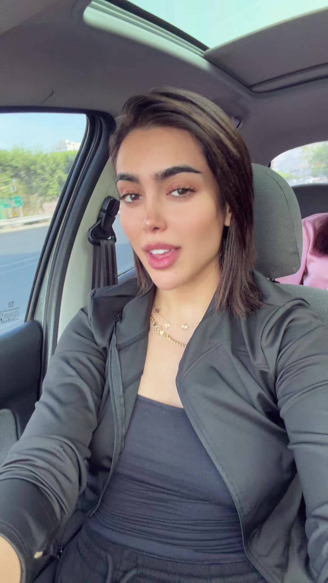 @MAHSA 🍒 ZAMANIAN