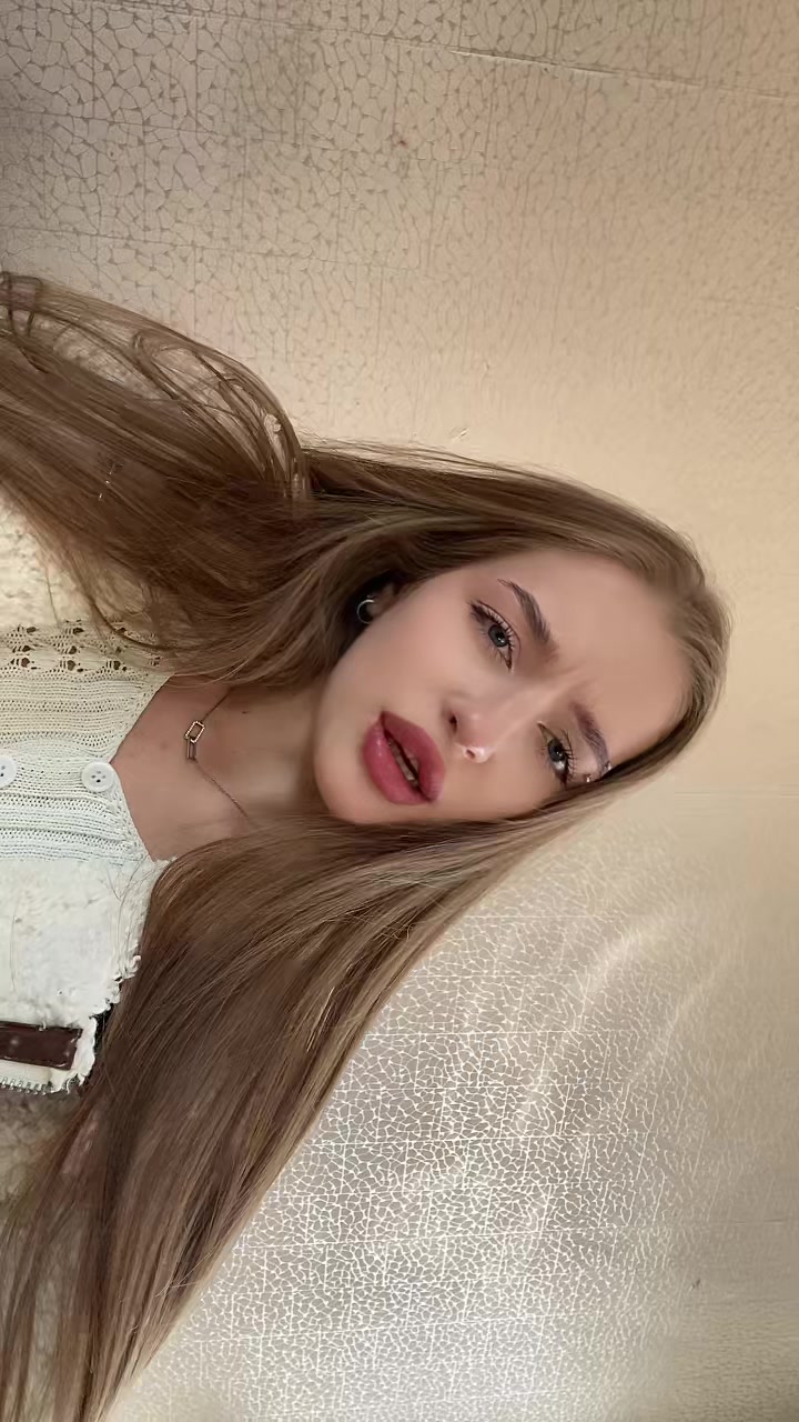 @ElenaLumen✨