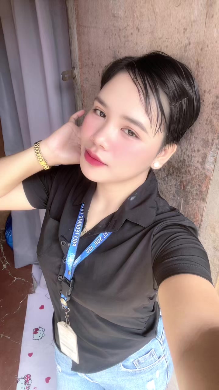 @Ems🤍✨