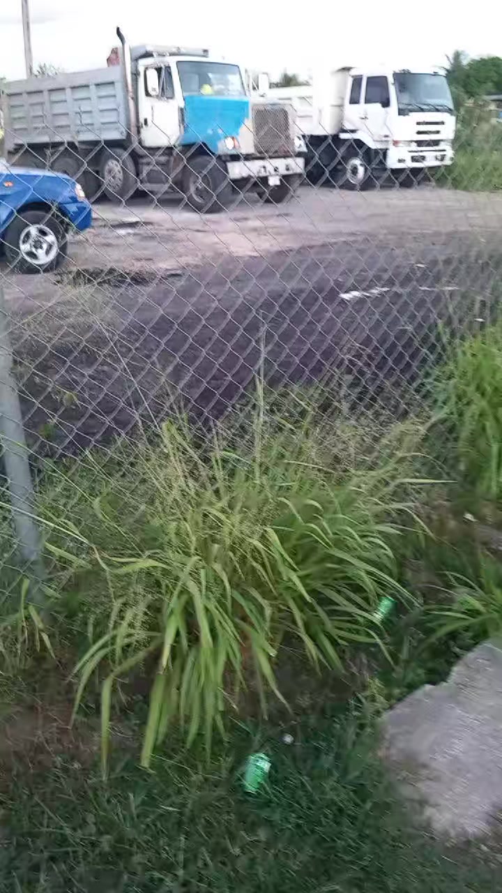 @👤