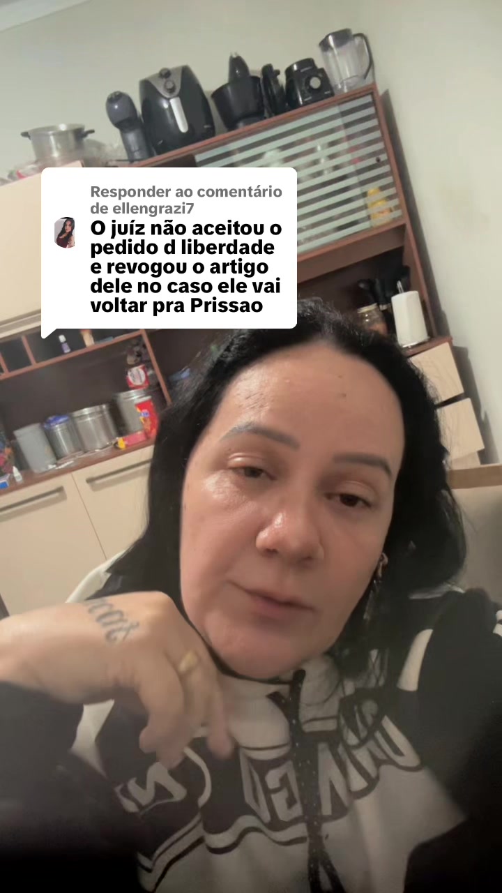@lessandraoficiall
