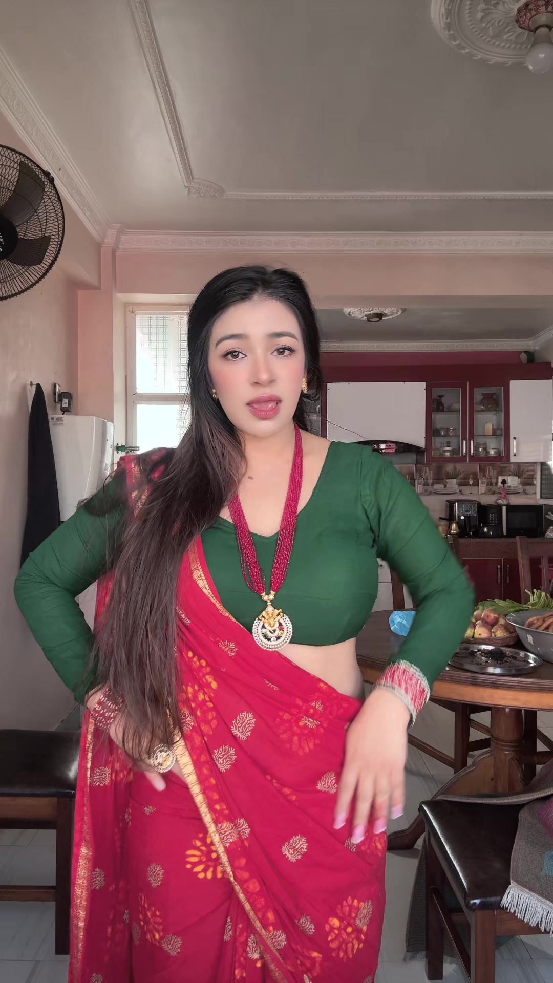 @aarushi_bhandari