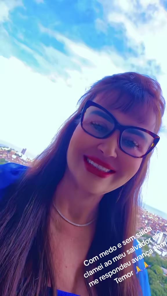 @Lelinha