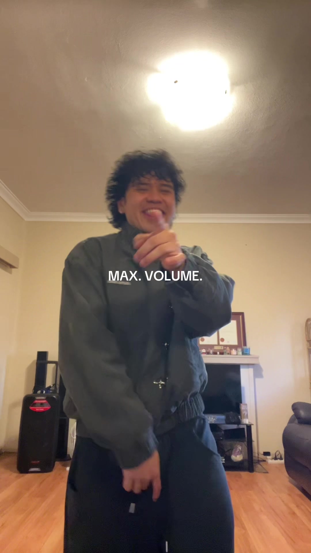 @JJ