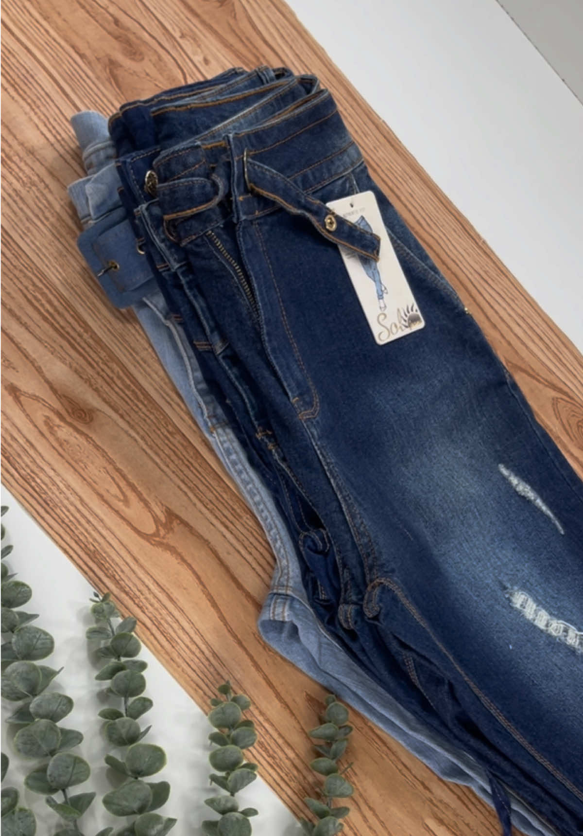@Mia Jeans 👖 ❤️