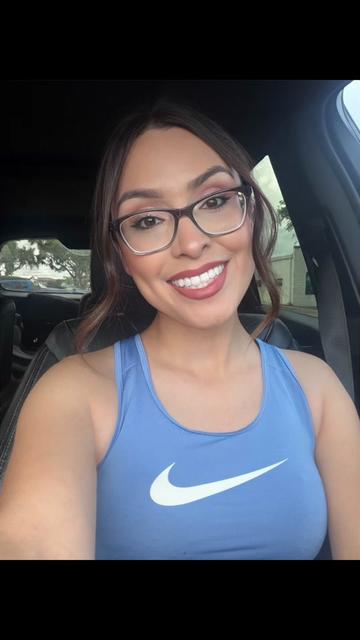 @Lady_in_red🦋