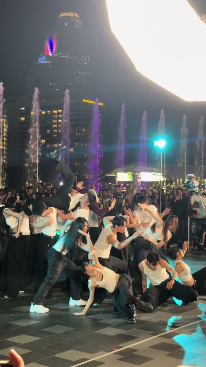 @ICONIC.ICONSIAM