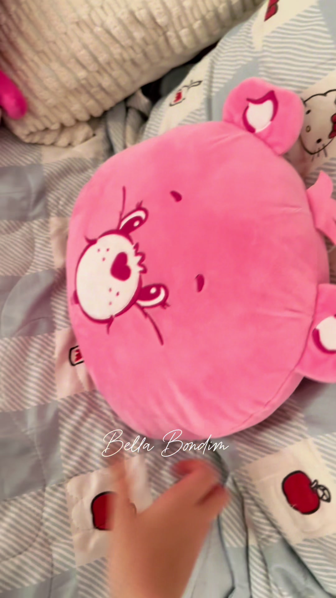 @⋆。❀ Bella ❀。⋆