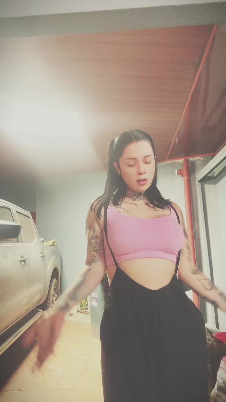 @Ivonnecabelloymas