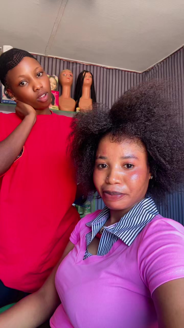@NEEMAH🥰🎀