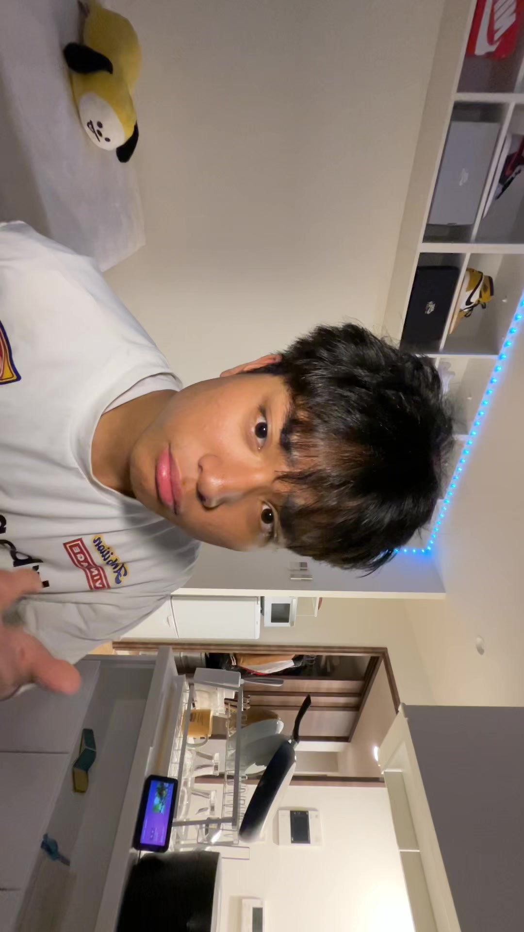 @デセン