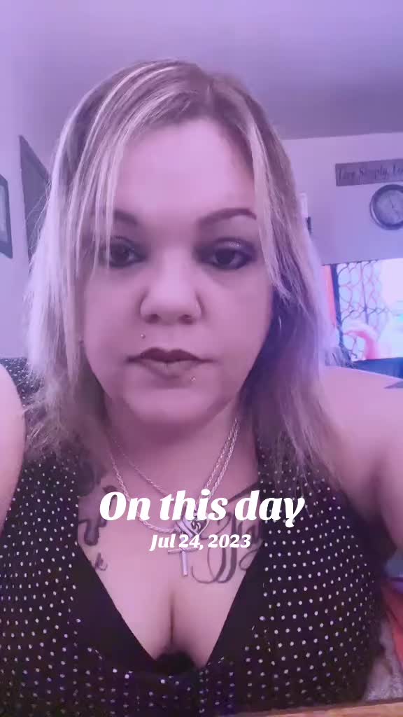 @😈😇Rebbecca🦿&hearts;️