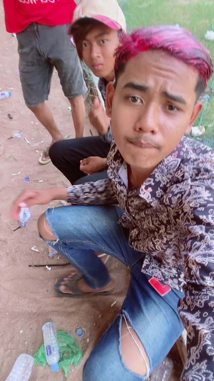 @🧸
