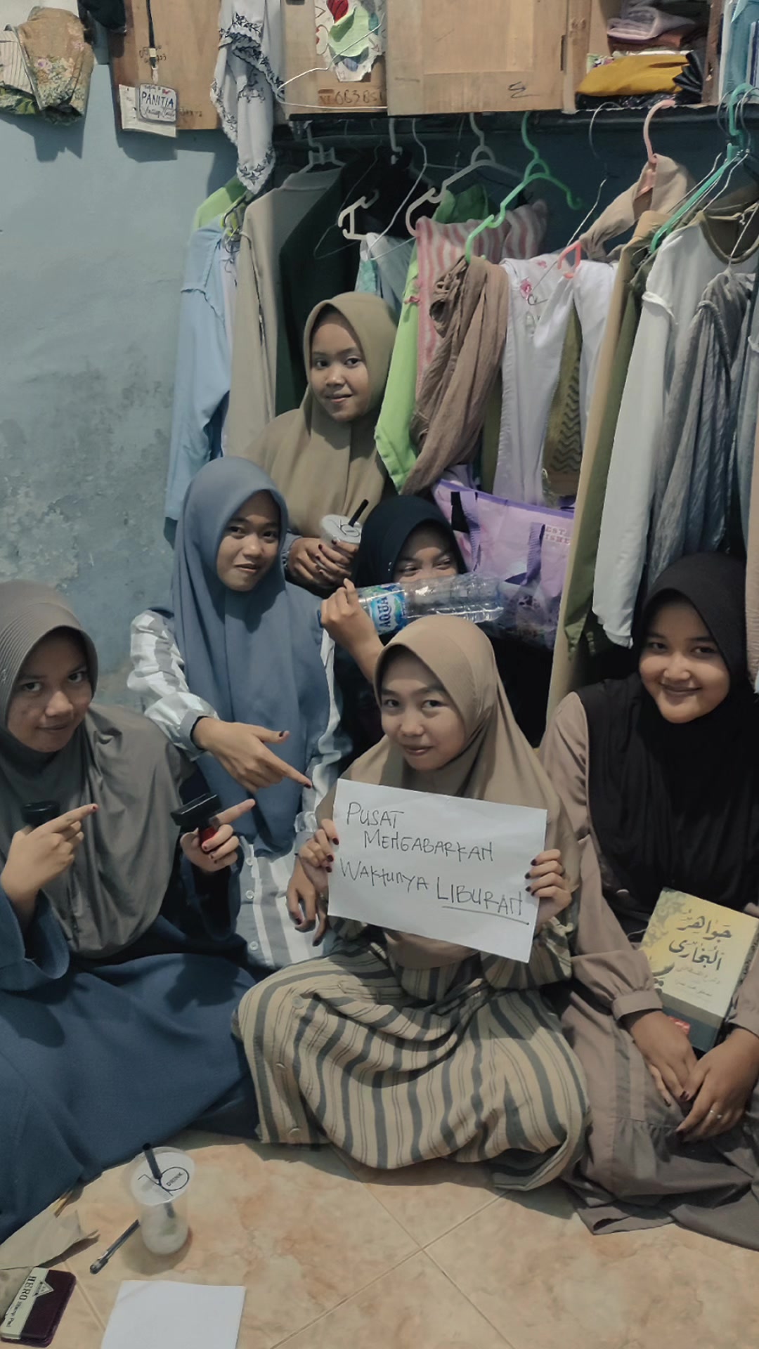 @RaudlatussalamPutri_Utara