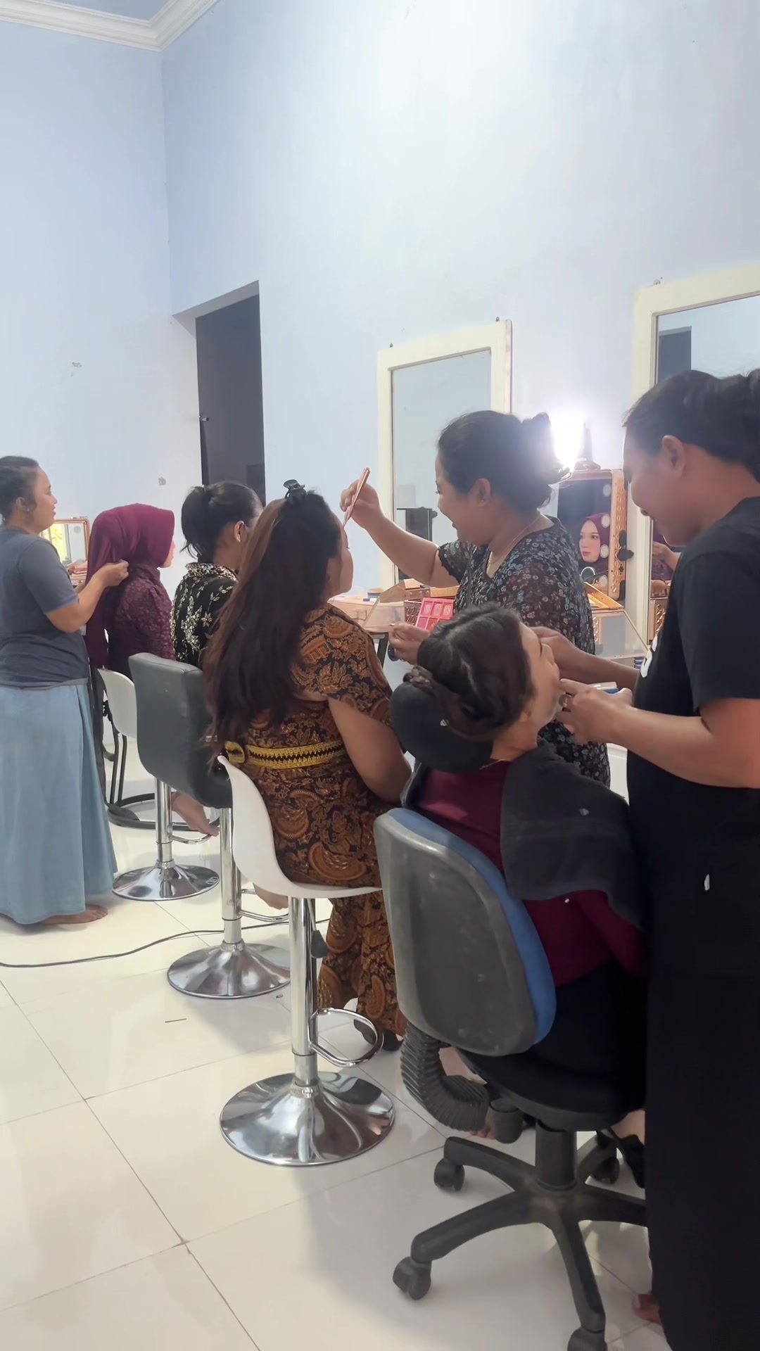@Utari Salon & Wedding