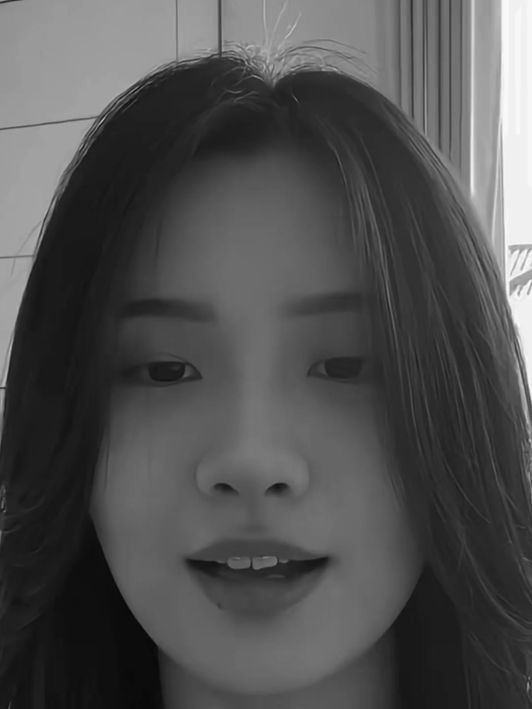 @𝐝𝐦