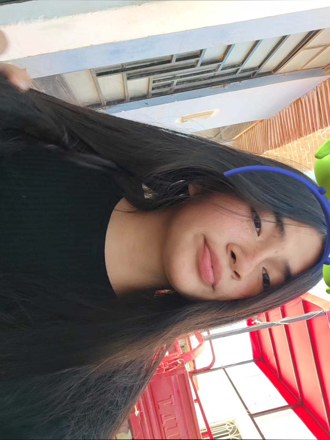 @vale.diaz