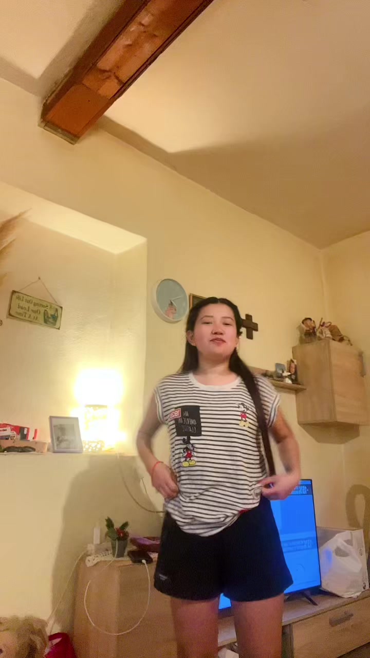 @Susmee Ťmz