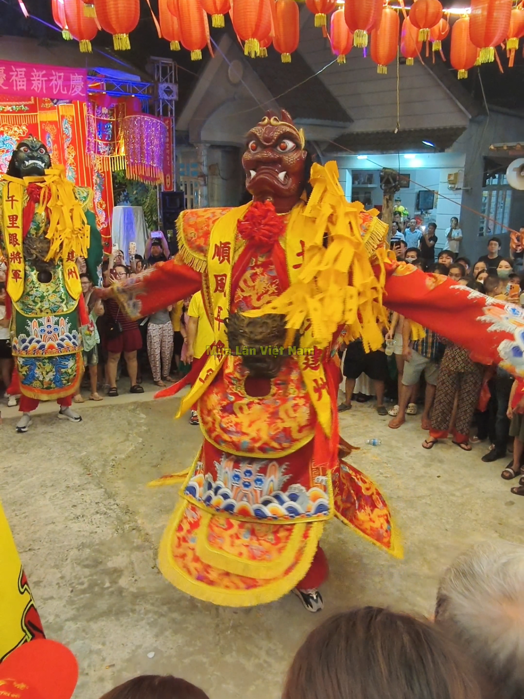 @M&uacute;a L&acirc;n Việt Nam 🇻🇳