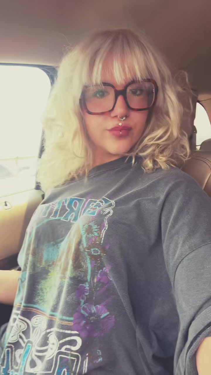 @_