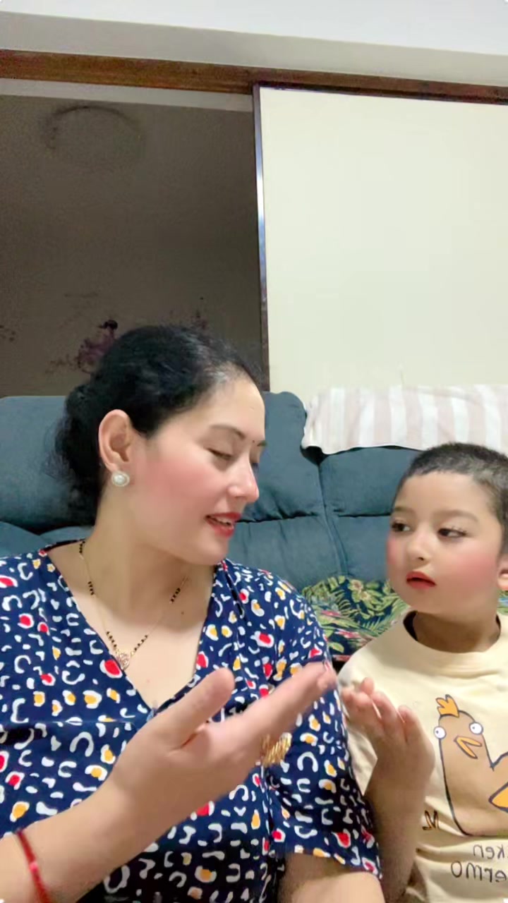 @Neeru khadka 🇳🇵🎌🇯🇵