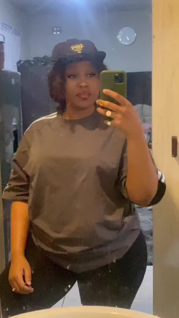 @OM 🧚🏼♀️❤️🫰🏽
