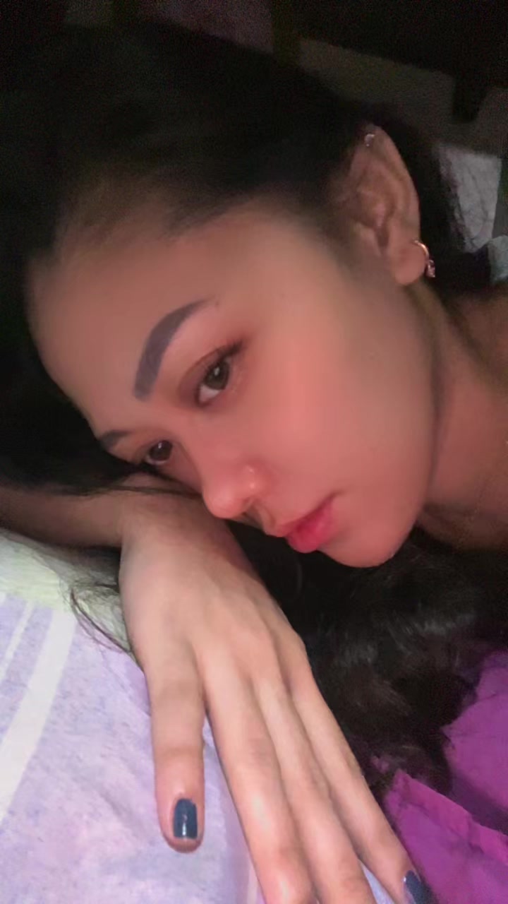 @Azeeeee