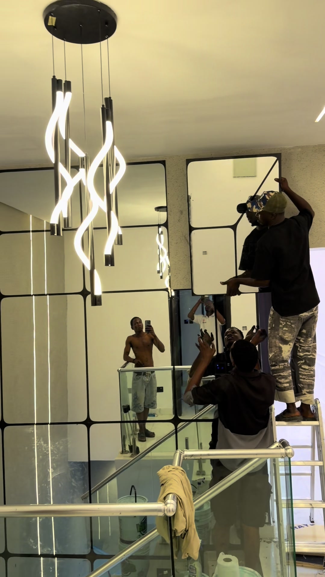 @Qhuharm Glass & Interior Cons