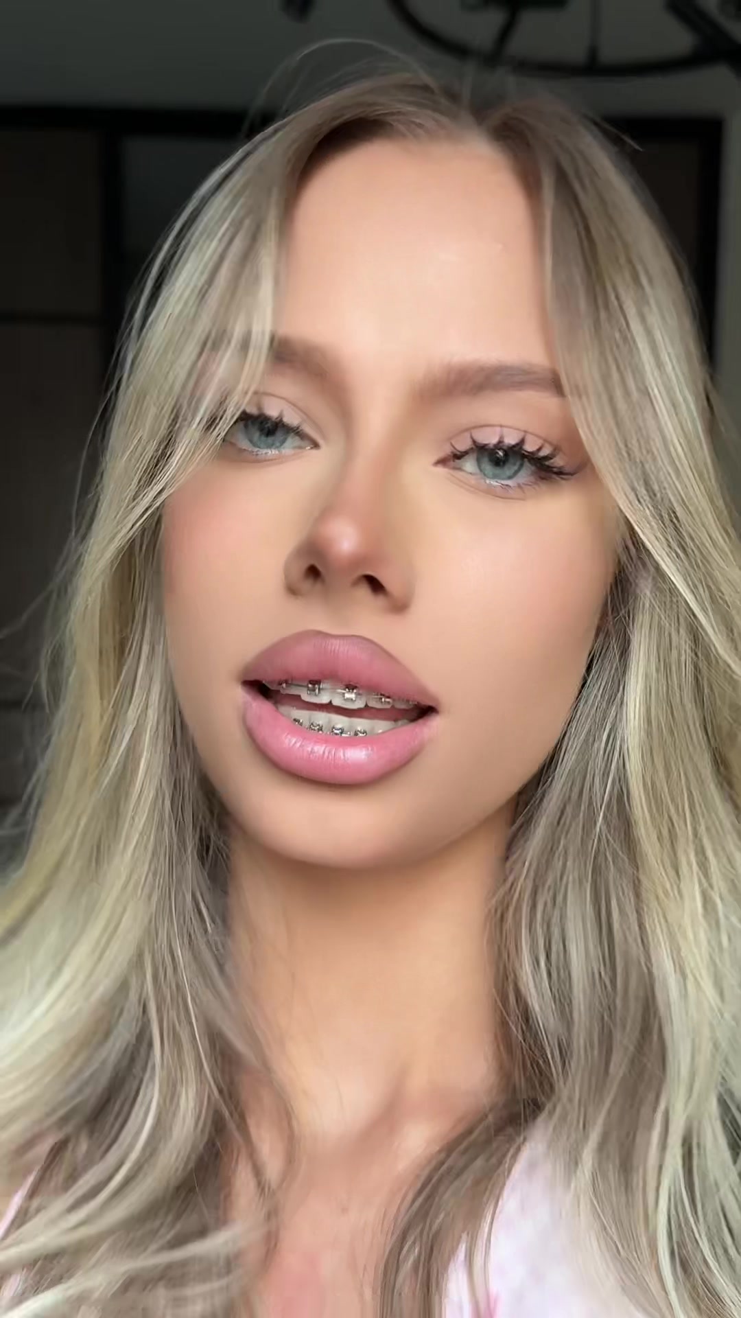 @Элиса