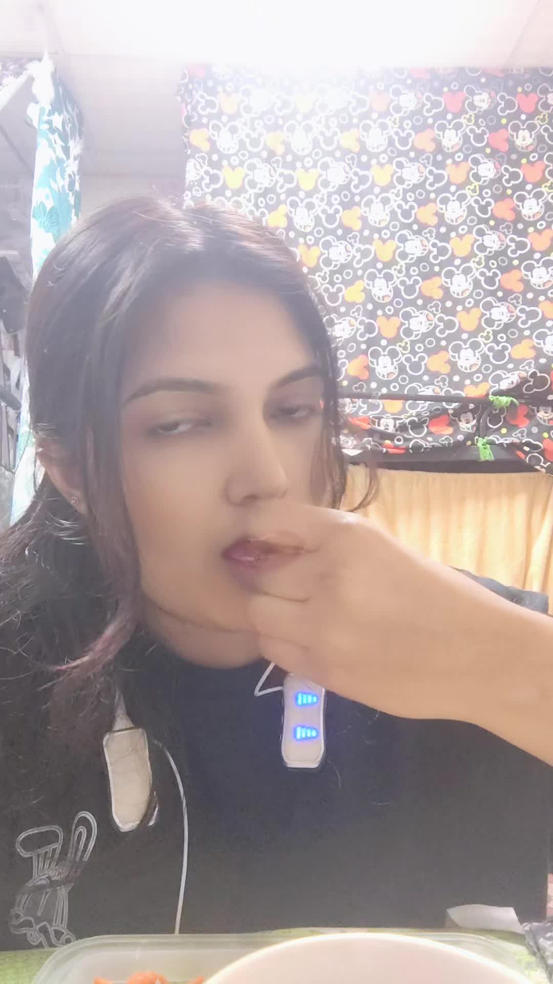 @🧿🪬Tuvi girl ✍️🇦🇪