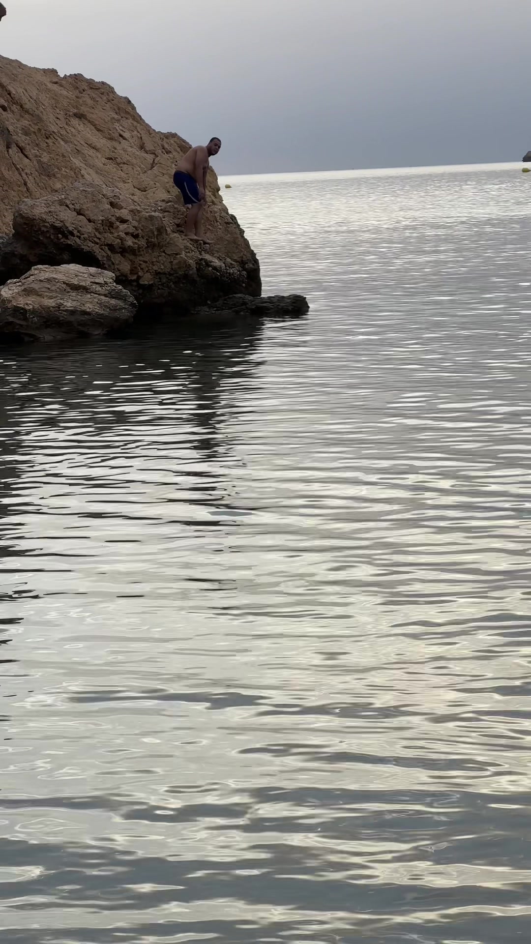 @Hossem_maghnia