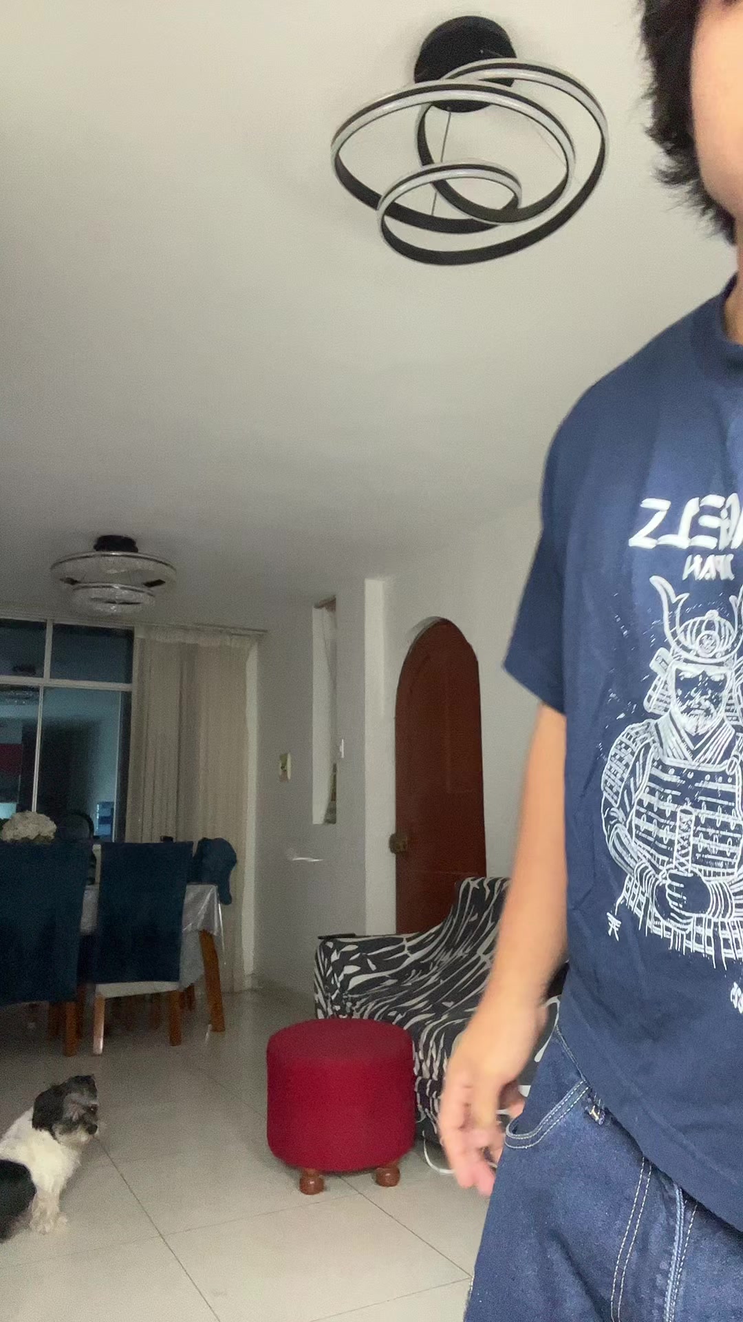 @08