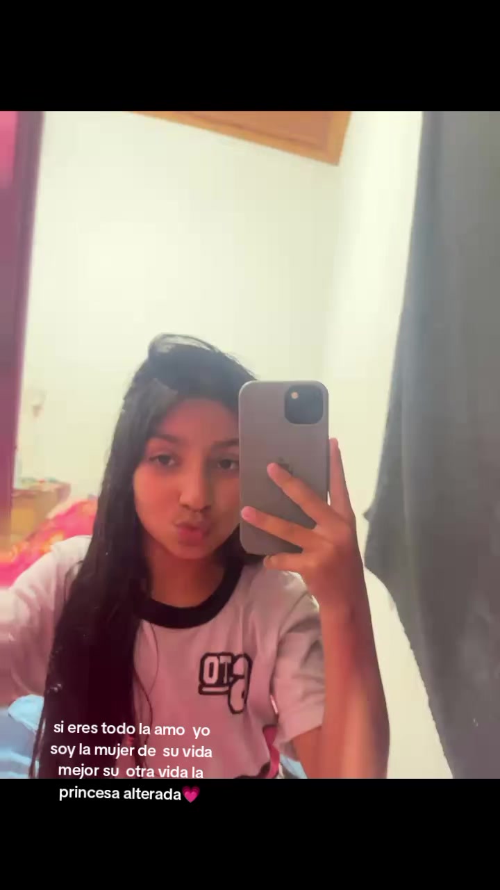 @Aby pero la m&aacute;s 🆒