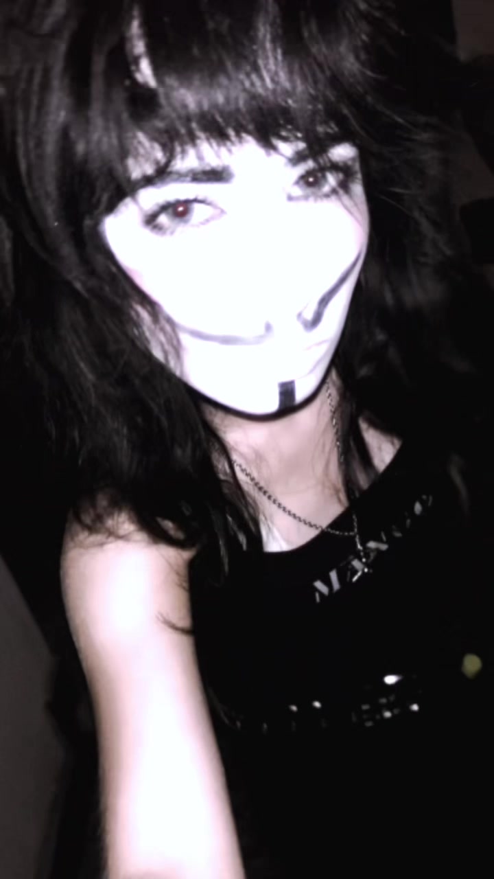 @𝕮𝖍𝖊𝖗𝖓𝖎𝖐𝖆🫐