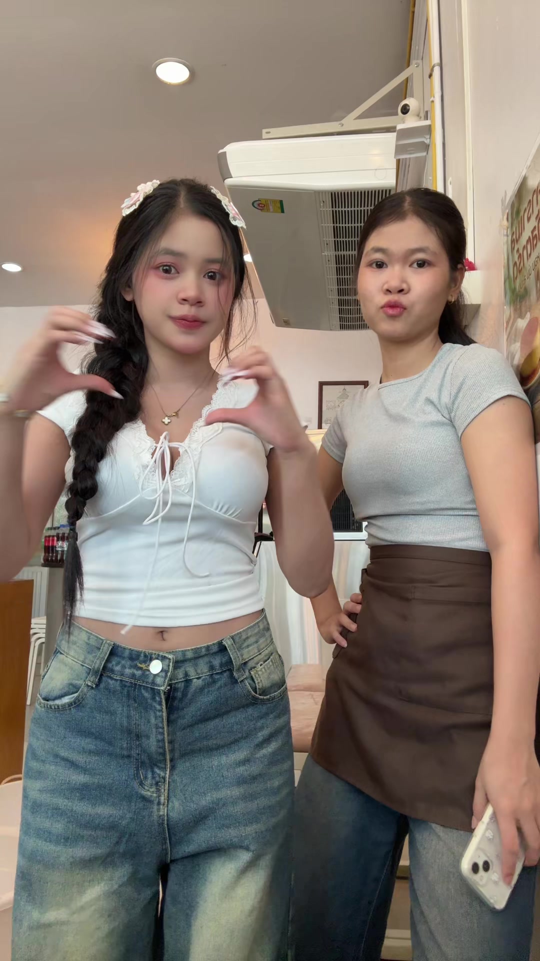 @Meena 🤍