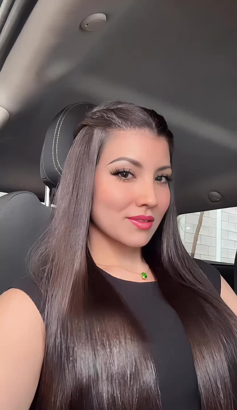 @Nicole Cárdenas 💛 🐷