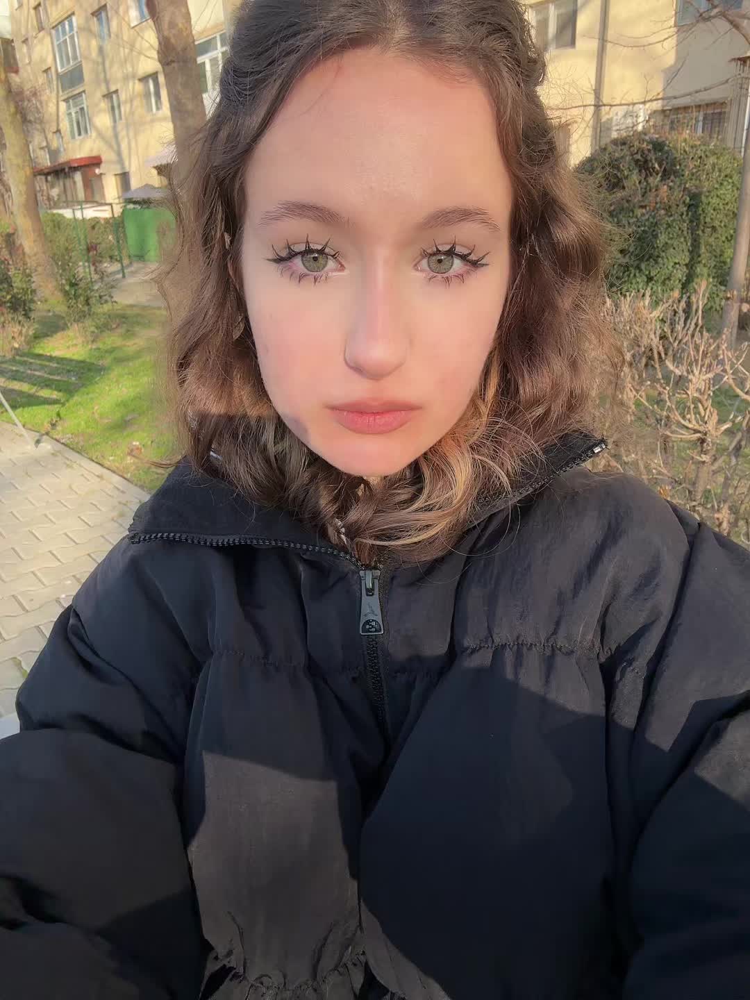 @викусик