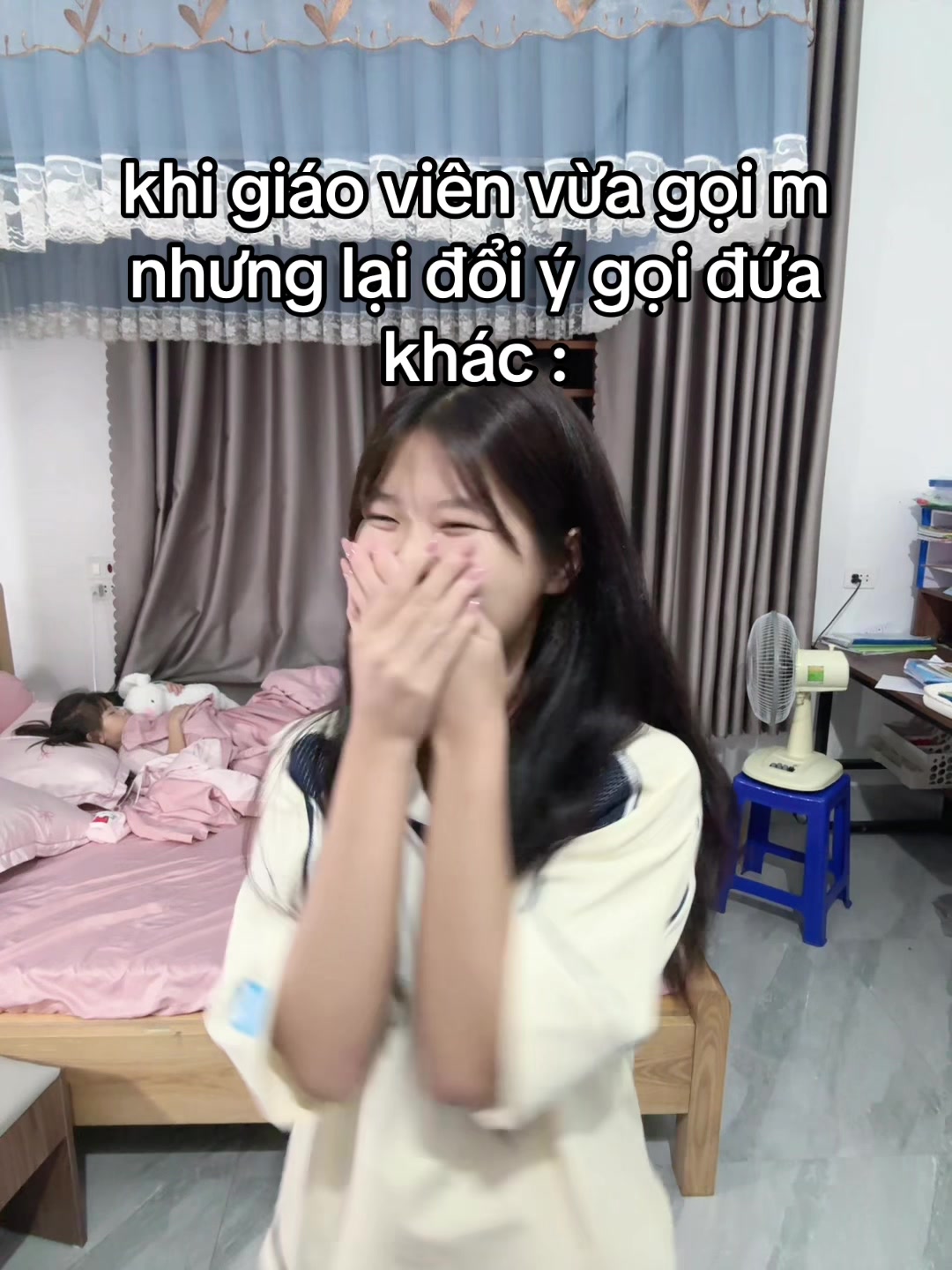 @Cận 2,011 độ