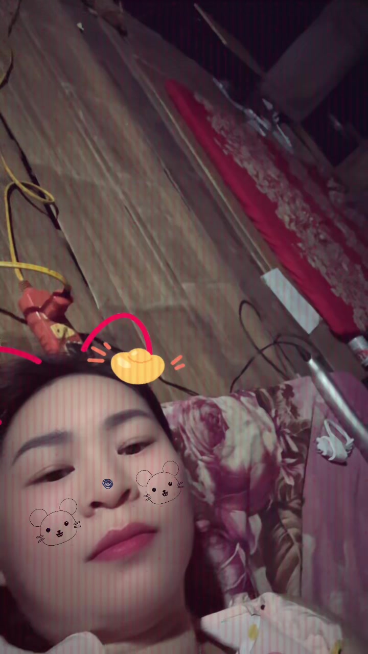 @Giang H&agrave; Thị