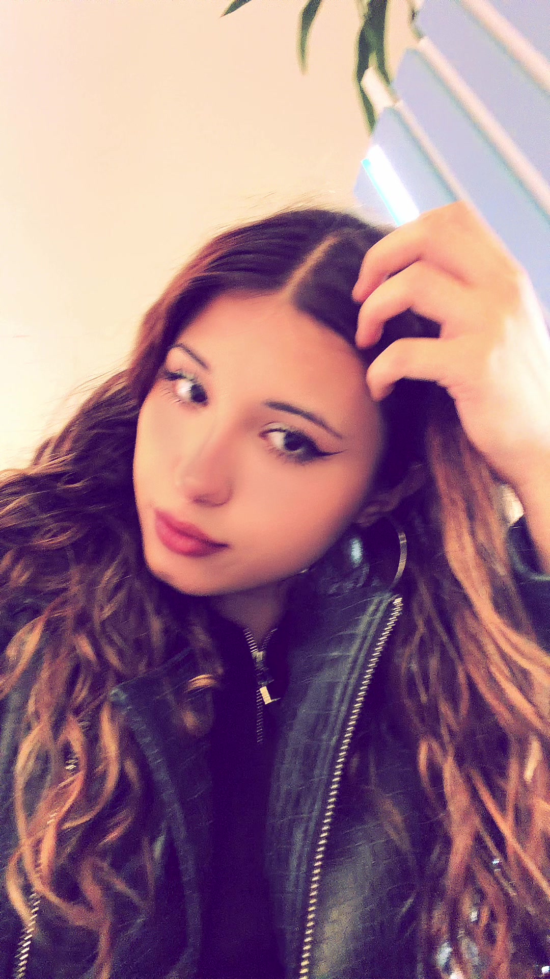 @Bebeee