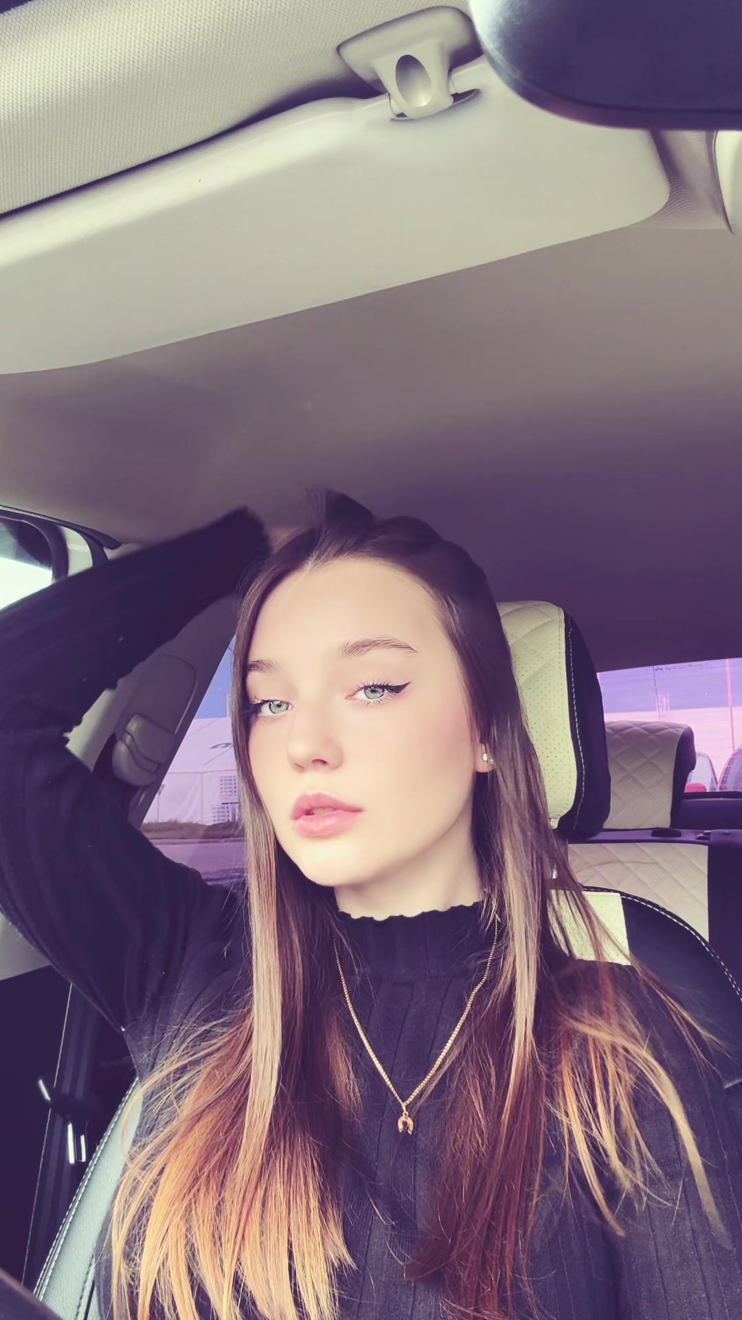 @_minimila_