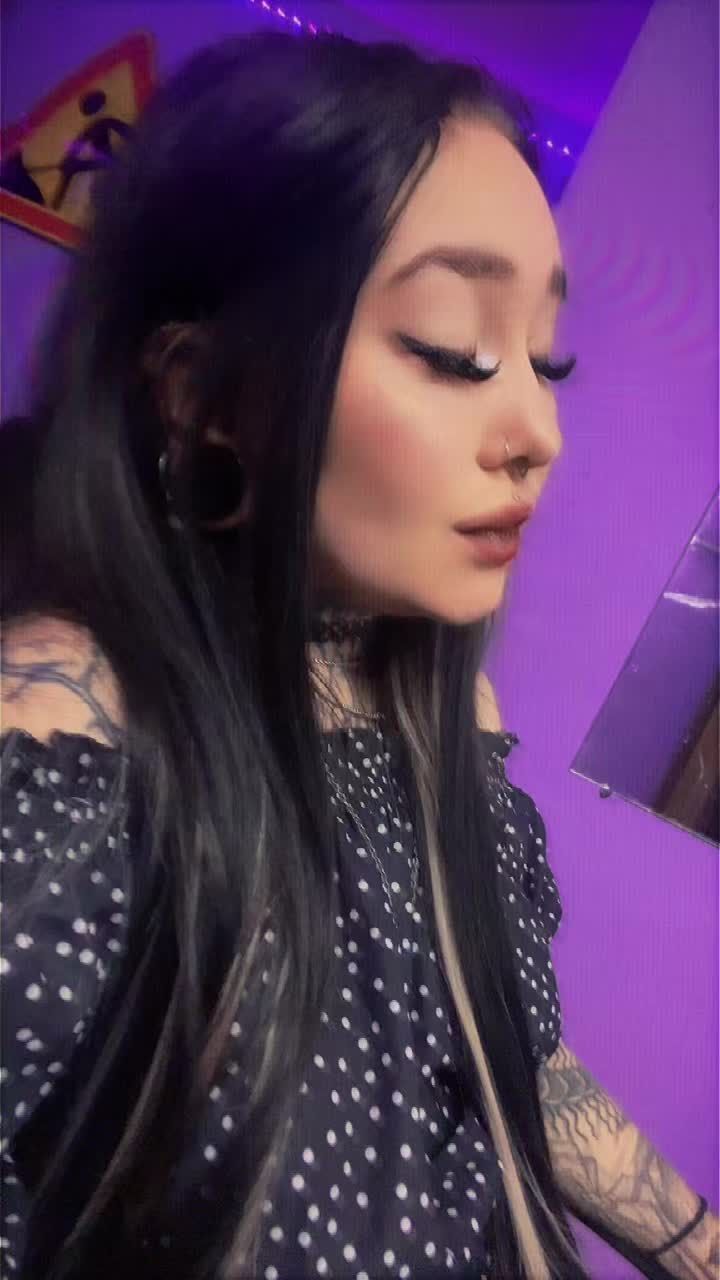 @Евдоша🖤